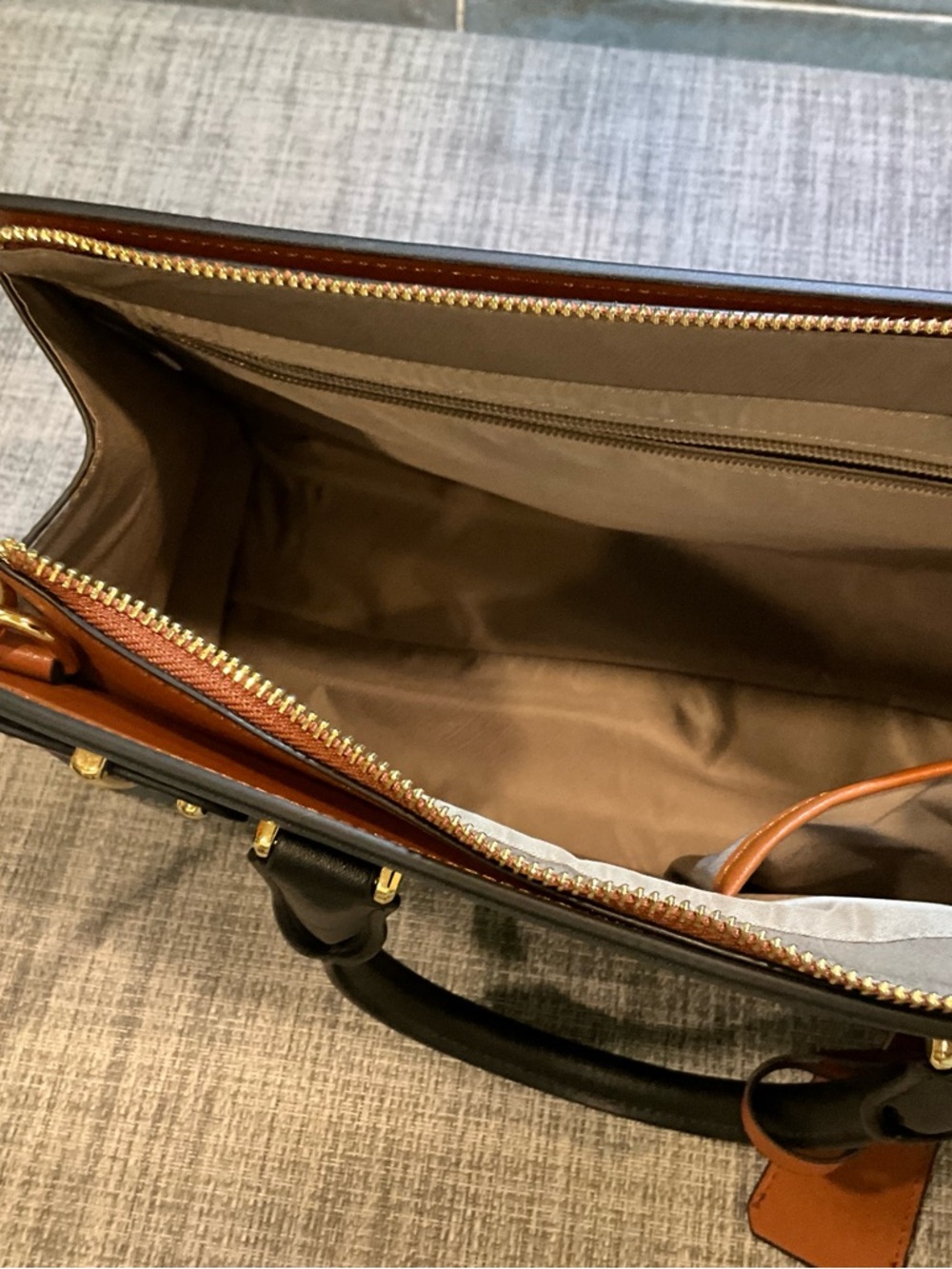 BOSTANTEN Navy and Brown Leather Satchel - Picture 9 of 14